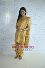 Sameera Reddy at Oberoi Mall ganpati in Goregaon on 17th Sept 2010 (30).JPG
